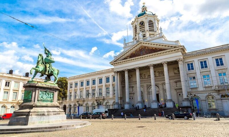 Benelux - Paris Turu Pegasus HY ile 7 Gece (CRL-CRL)