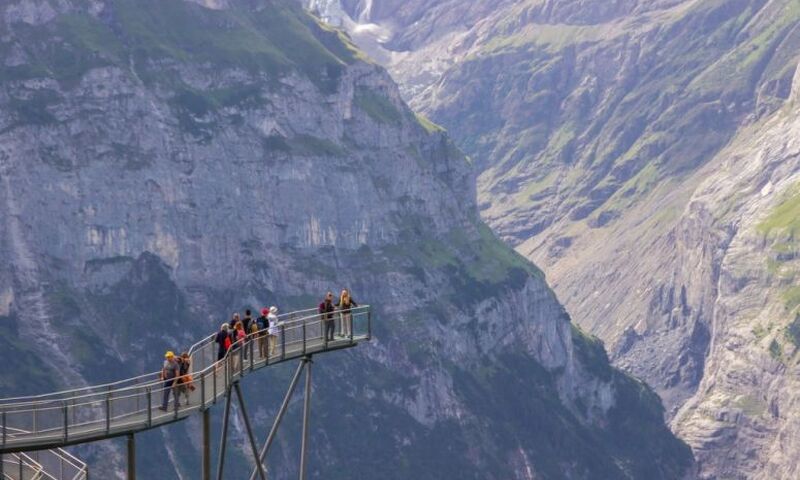 Elit İsviçre Turu THY ile 3 Gece Ekstra Turlar Dahil - 23 Nisan Dönemi