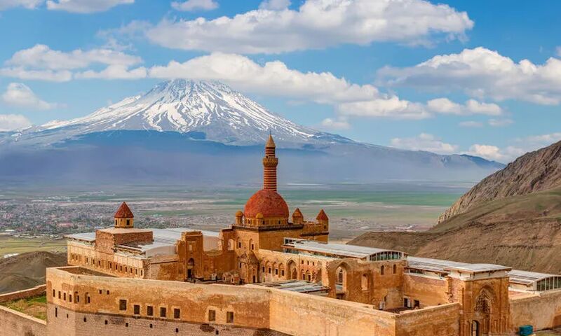 VAN GÖLÜ HAVZASI TURU